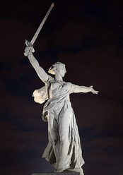 Монумент «Родина-мать зовет!» на Мамаевом Кургане